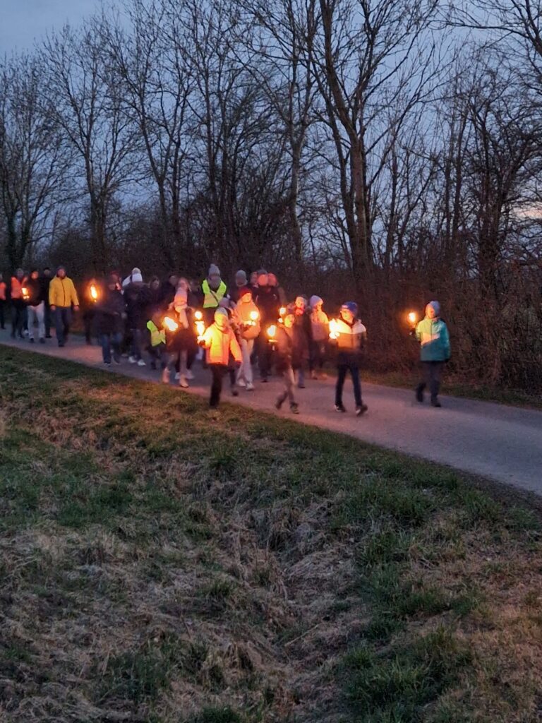 Fackelwallfahrt der Kommunionkinder
