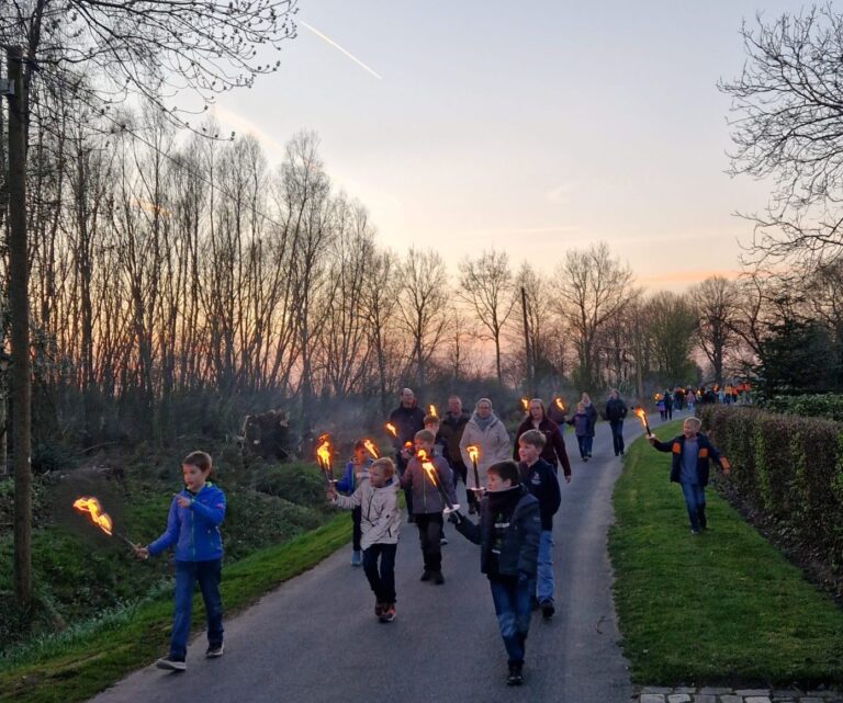 Fackelwallfahrt in St. Lambertus